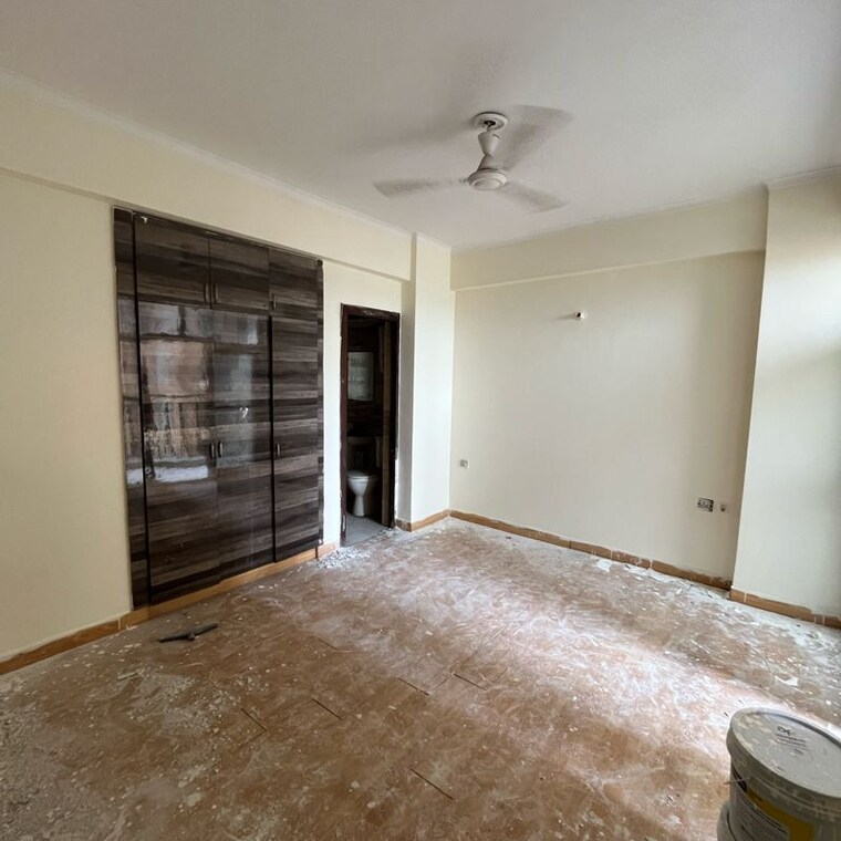 Room, amrapali-zodiac 2.5 Bedroom 1075 Sq.Ft. Apartment In Sector 120 Noida 10222857
