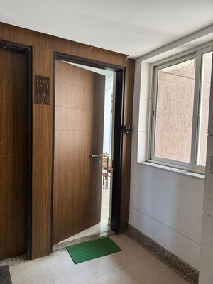 Room in 2 BHK Apartment at Runwal Forests, Kanjurmarg West – for Rent