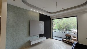 Room in 3 BHK Builder Floor at Sector 45 – for Sale