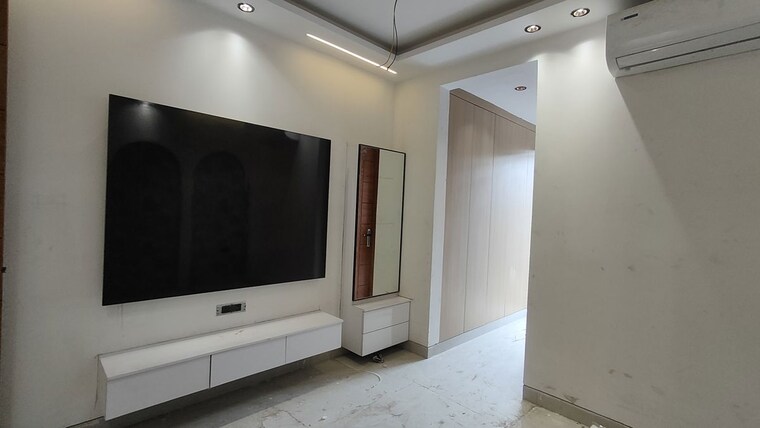 Room, sector 45 3 Bedroom 1800 Sq.Ft. Builder Floor In Sector 45 Gurgaon 10222866