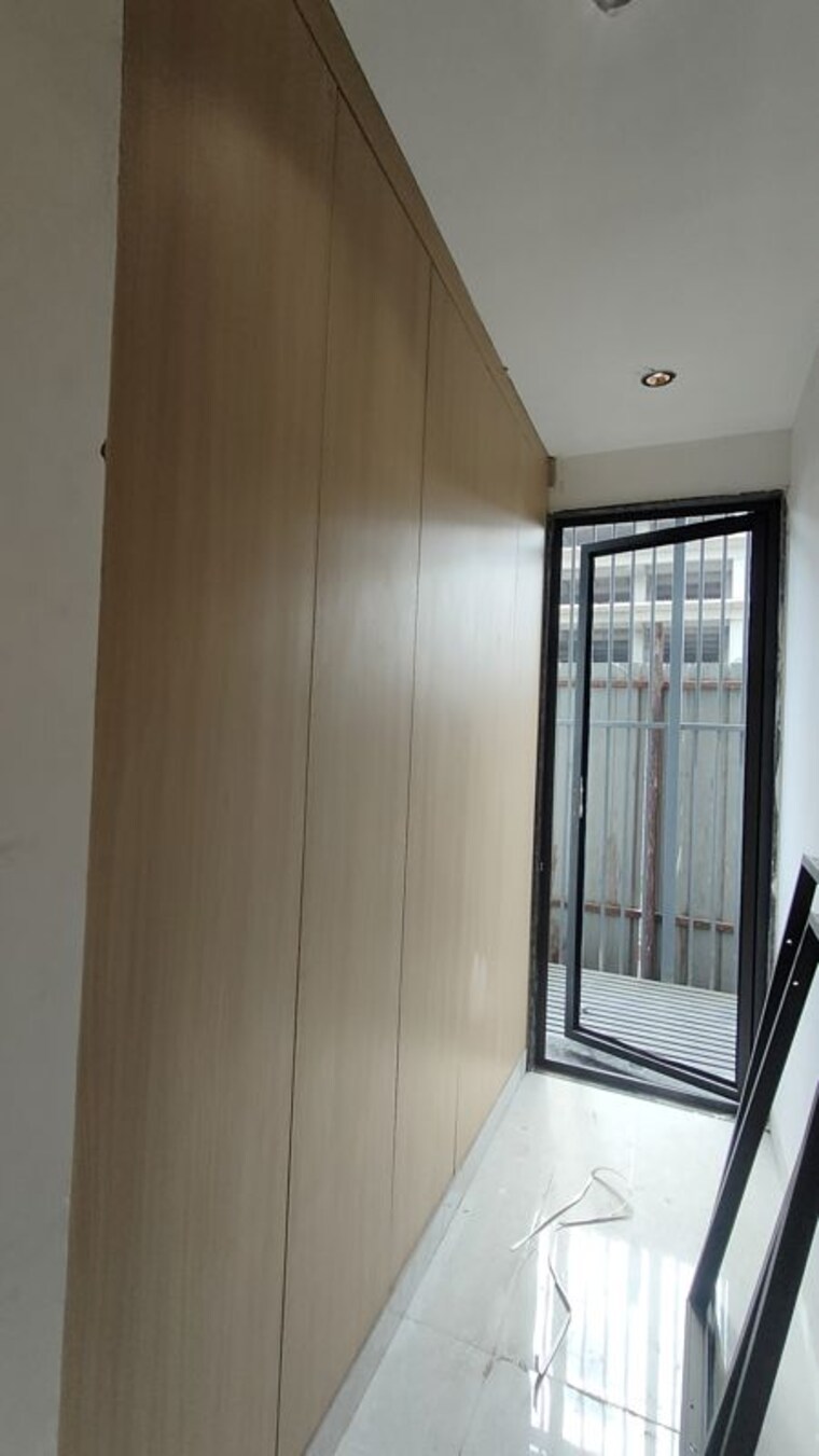 Room, sector 45 3 Bedroom 1800 Sq.Ft. Builder Floor In Sector 45 Gurgaon 10222866