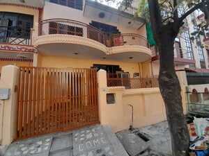 6+ BHK Villa For Rent in Alpha Ii Greater Noida
