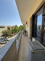 2 BHK + Pooja Room 236 Sq.Yd. Builder Floor in Sector 21