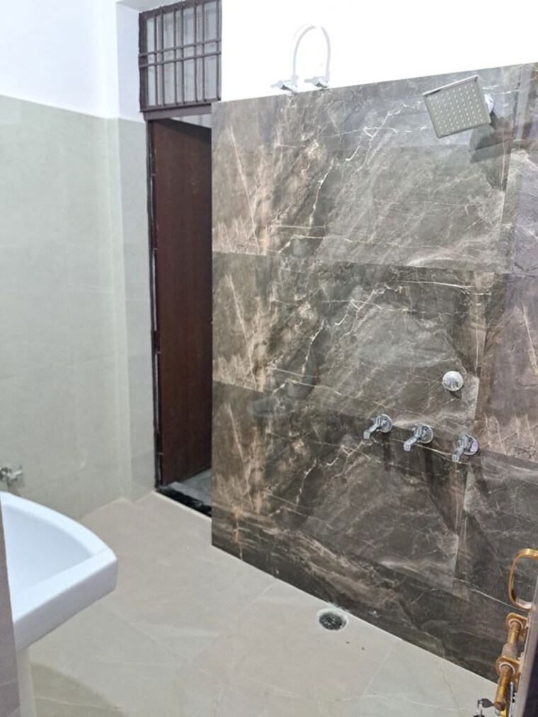 Bathroom, gomti nagar 2 Bedroom 1652 Sq.Ft. Independent House In Gomti Nagar Lucknow 10222938