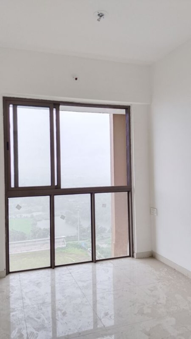 Room, runwal-my-city-phase-ii-cluster-05 1.5 Bedroom 530 Sq.Ft. Apartment In Dombivli East Thane 10222924