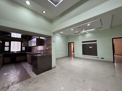 4 BHK + Servant Room Builder Floor For Rent in Sector 7
