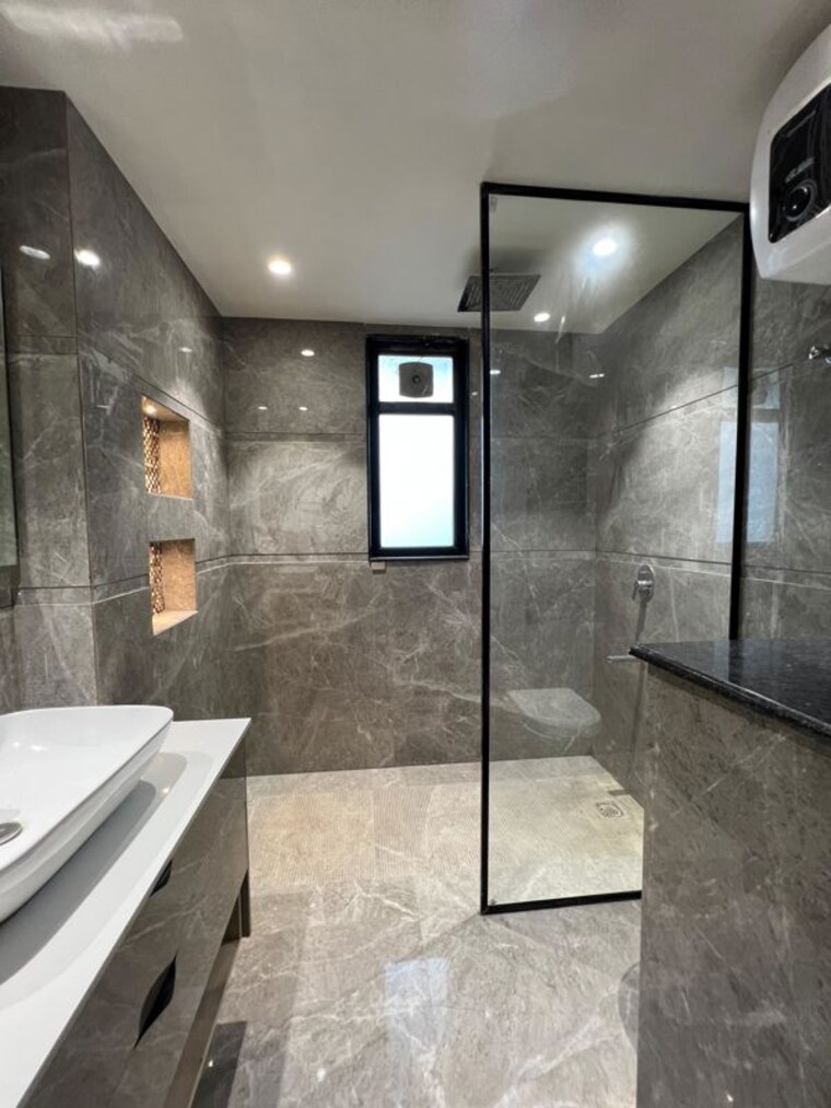 Kitchen, dlf phase ii 3 Bedroom 2400 Sq.Ft. Builder Floor In Dlf Phase ii Gurgaon 10222899