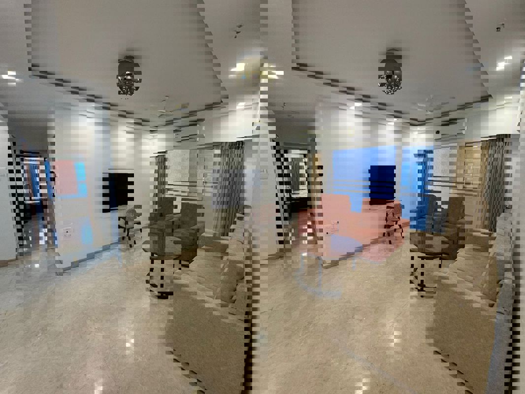 3 BHK 1600 Sq.Ft. Apartment in Ekta Eros