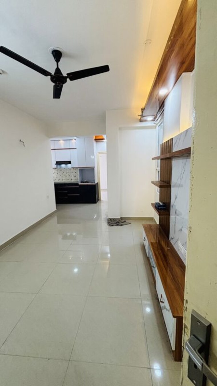 Kitchen, zara-rossa 2 Bedroom 600 Sq.Ft. Apartment In Sector 112 Gurgaon 10222918