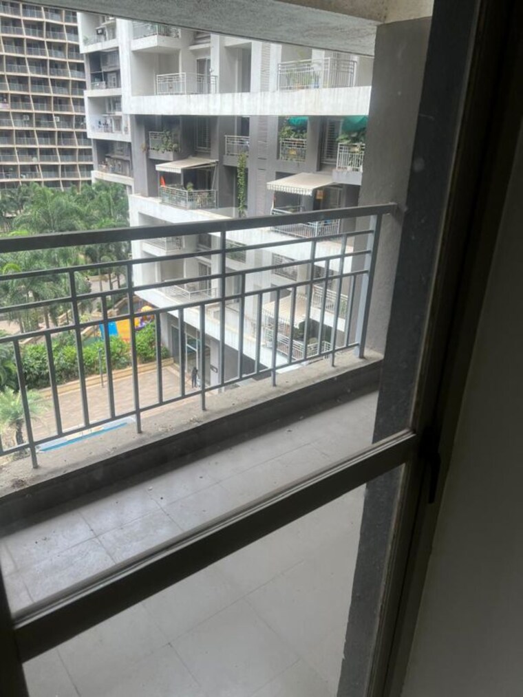 Balcony, brahma-f-residences 3.5 Bedroom 1450 Sq.Ft. Apartment In Kalyani Nagar Pune 10222949