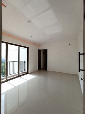 Room in 2 BHK Apartment at Runwal My City Phase II Cluster 05, Dombivli East – for Rent