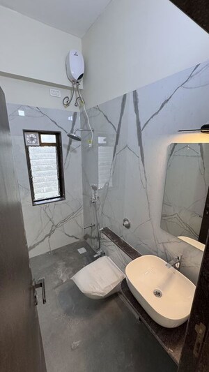 Bathroom in 3 BHK Apartment at Alamdar The Auro, Lower Parel – for Rent