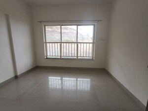Room in 3 BHK Apartment at PRA The Lake District, Kondhwa – for Sale