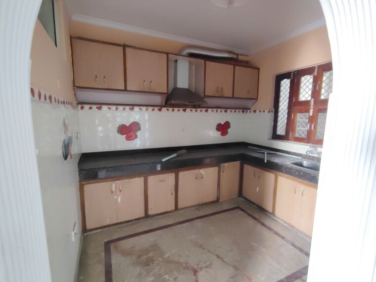 Kitchen, carterpuri village 1 Bedroom 160 Sq.Yd. Builder Floor In Carterpuri Village Gurgaon 10222988