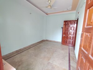 Room in 1 BHK Builder Floor at Carterpuri Village – for Rent