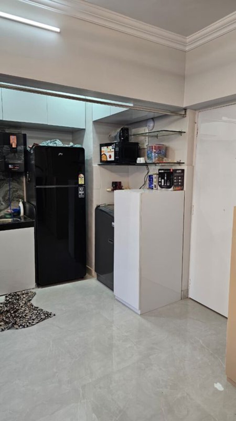  Parking, royal-palms 1 RK 350 Sq.Ft. Apartment In Goregaon East Mumbai 10222987