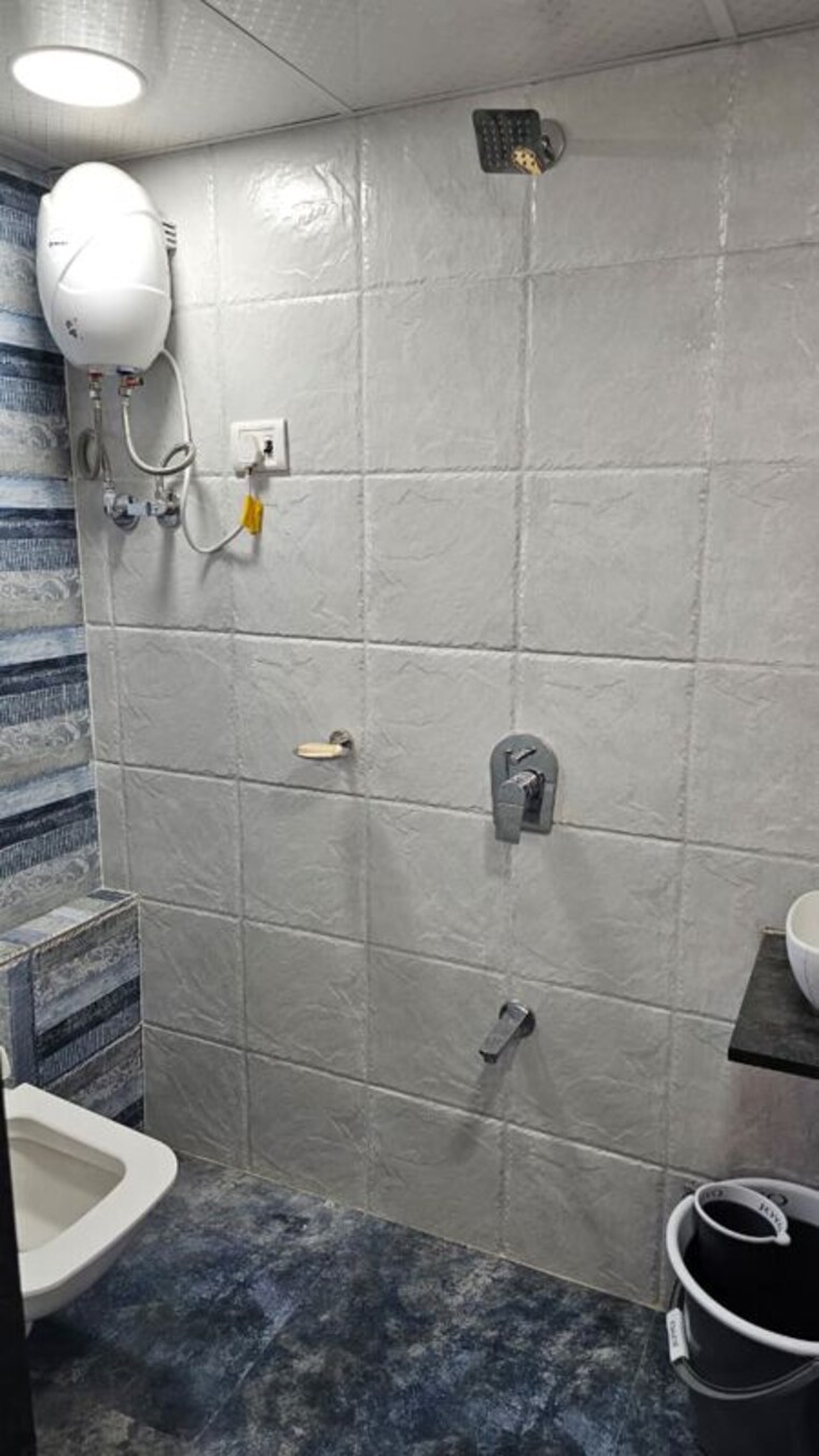Bathroom, royal-palms 1 RK 350 Sq.Ft. Apartment In Goregaon East Mumbai 10222987