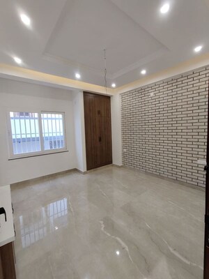 Room in 4 BHK Independent House at Capital Heights Niranjanpur, Gms Road – for Sale