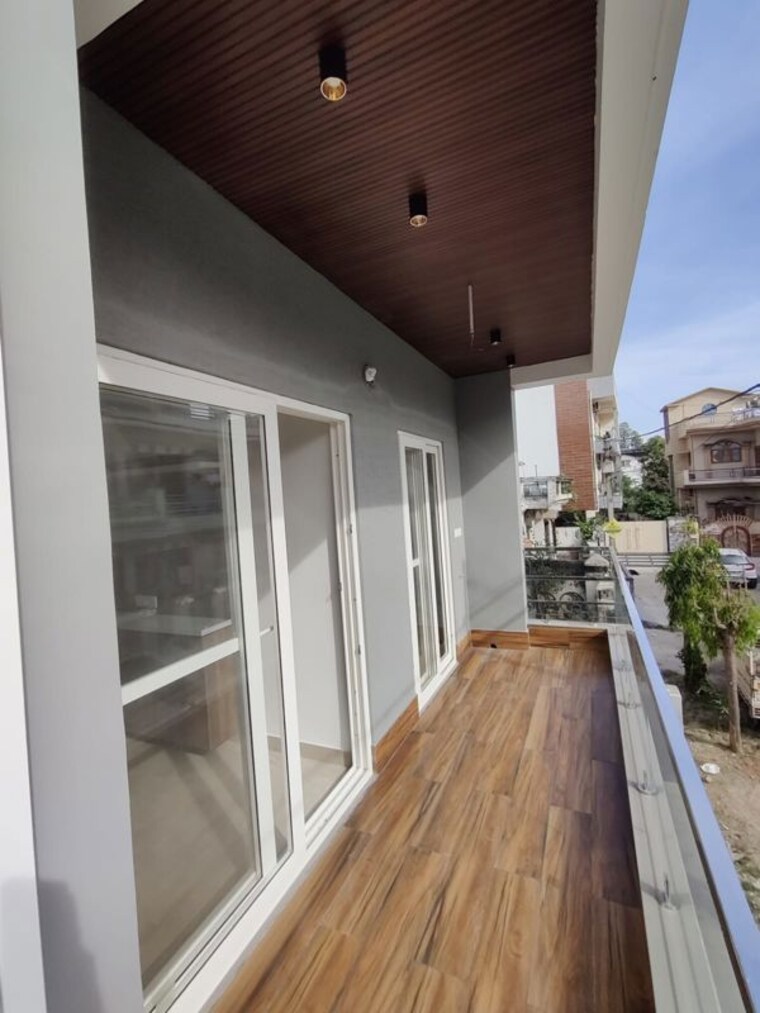 Balcony, capital-heights-niranjanpur 4 Bedroom 111 Sq.Ft. Independent House In Gms Road Dehradun 10223001