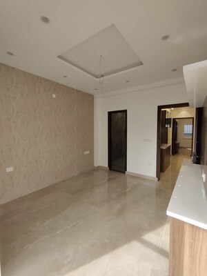 Room in 4 BHK Independent House at Capital Heights Niranjanpur, Gms Road – for Sale