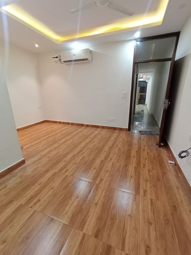 Room, malviya nagar 2 Bedroom 100 Sq.Yd. Builder Floor In Malviya Nagar Delhi 10222995