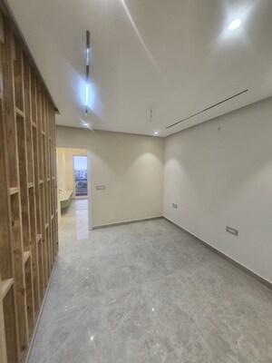 Room in 4 BHK Independent House at Canal Road – for Sale