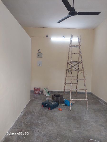 1 Rk+ Pooja Room,Extra Room Apartment For Rent in Adchini