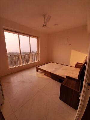 Room in 3 BHK Apartment at Prabhat Apartment, Cumbala Hill – for Sale