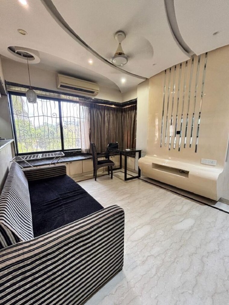 Living Room, bandra west 1 Bedroom 500 Sq.Ft. Apartment In Bandra West Mumbai 10223036