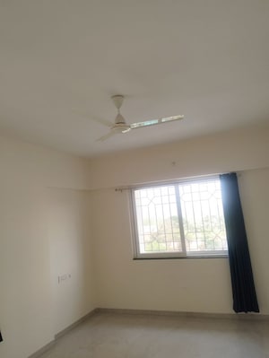 Room in 3 BHK Apartment at Nyati Elite, Undri – for Sale