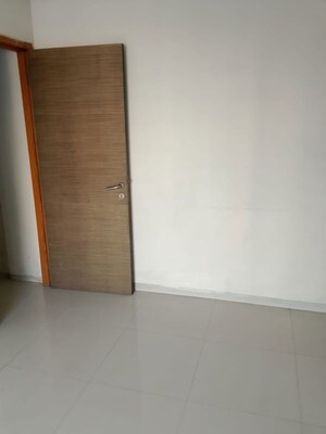 Room in 1 BHK Apartment at Annapurna Villa, Bhayandar East – for Rent