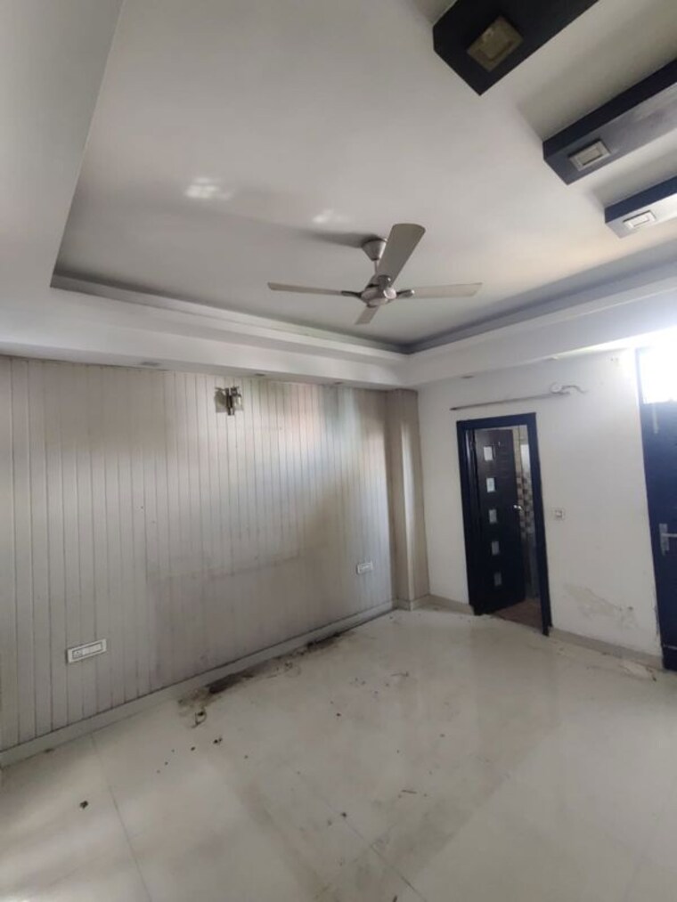 Room, gms road 2 Bedroom 1200 Sq.Ft. Apartment In Gms Road Dehradun 10223042