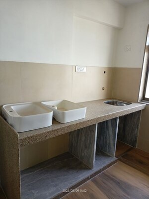 Bathroom in 1 BHK Apartment at Kukreja Complex, Bhandup West – for Sale