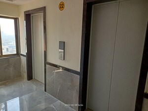 Bathroom in 1 BHK Apartment at Kukreja Complex, Bhandup West – for Sale
