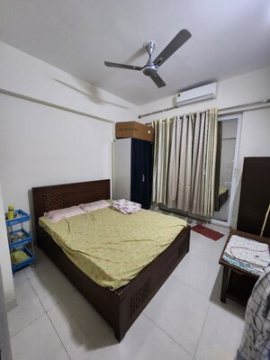 Bedroom in 3 BHK Apartment at Ashar Sapphire, Kapur Bawdi – for Sale