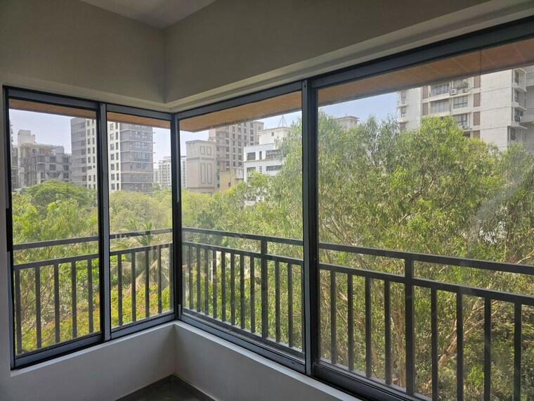 Balcony, sabari-mira 2 Bedroom 975 Sq.Ft. Apartment In Chembur Mumbai 10223043