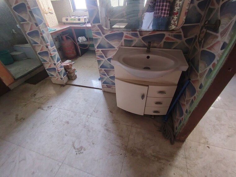  Parking, kaikhali 2 Bedroom 800 Sq.Ft. Apartment In Kaikhali Kolkata 9925037