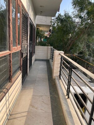 Balcony in 3 BHK Builder Floor at Mayfield Garden – for Rent