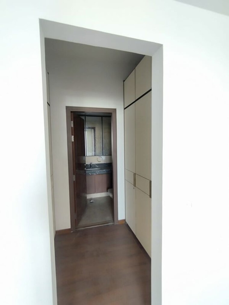 Room, godrej-air-sector-85 3.5 Bedroom 2129 Sq.Ft. Apartment In Sector 85 Gurgaon 10223101