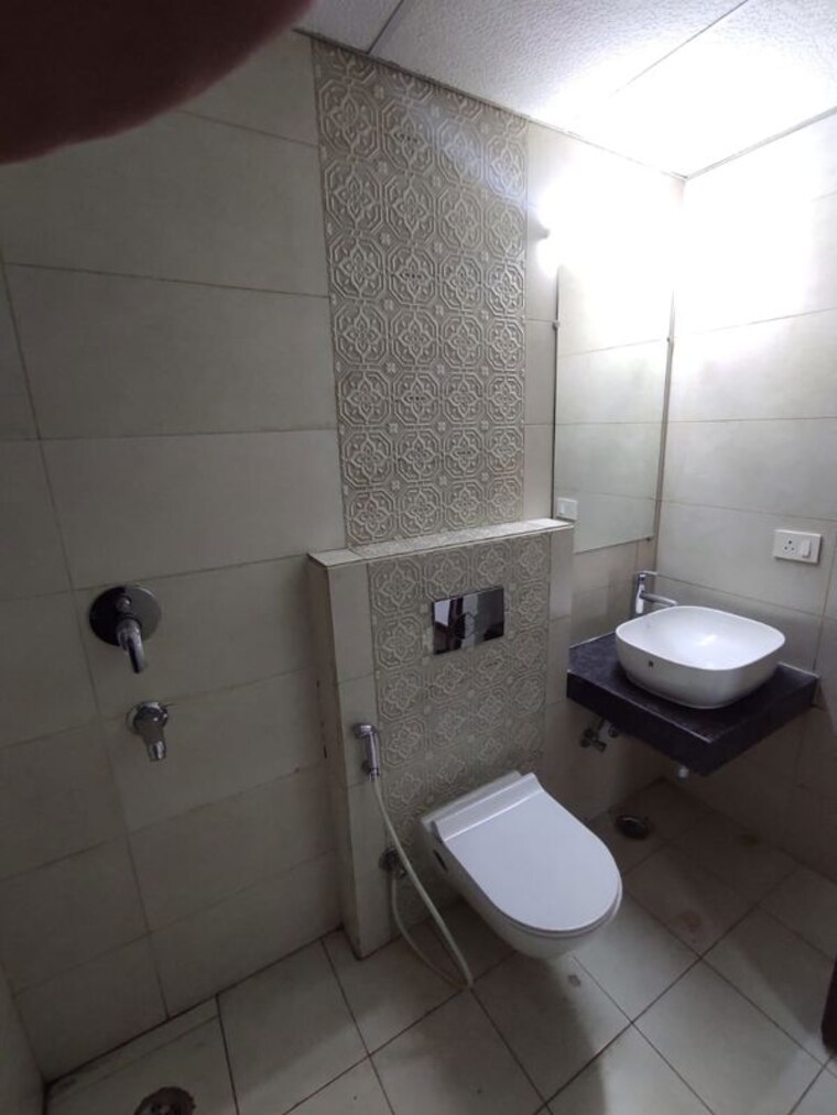 Bathroom, ace-parkway 2 Bedroom 1085 Sq.Ft. Apartment In Sector 150 Noida 10223152
