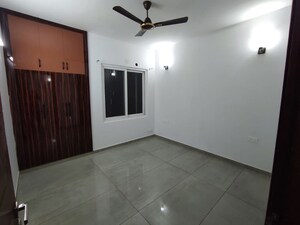 Room in 2 BHK Apartment at ACE Parkway, Sector 150 – for Rent