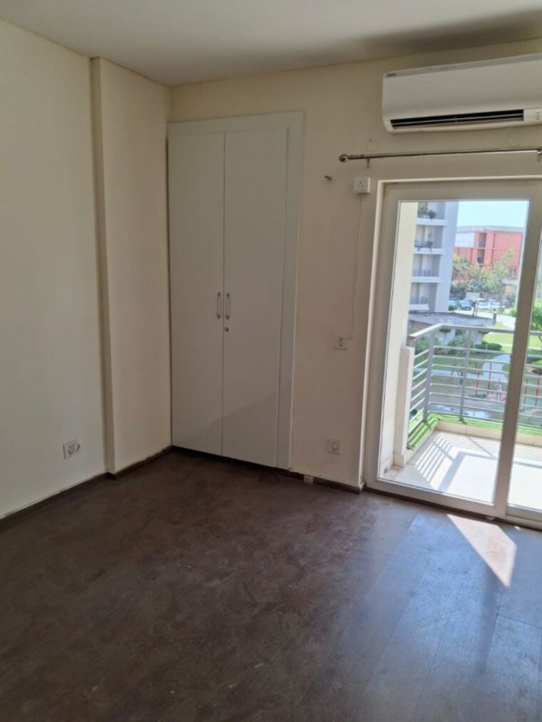 Room, godrej-air-sector-85 3.5 Bedroom 2129 Sq.Ft. Apartment In Sector 85 Gurgaon 10223149