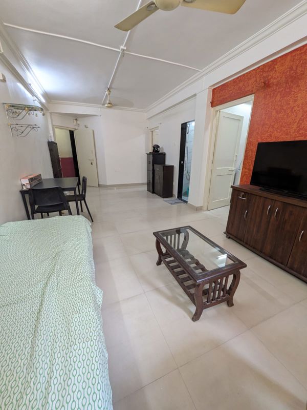 1 BHK Apartment For Rent in Nilgiri Gardens