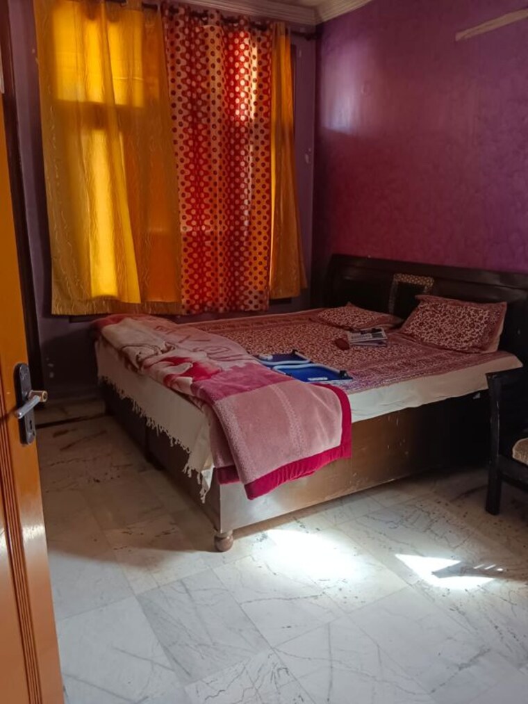 Bedroom, sector 20 3 Bedroom 1800 Sq.Ft. Builder Floor In Sector 20 Panchkula 10223204