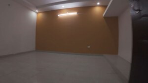 Room in 4 BHK Villa at Bansal Complex Indira Nagar, Indira Nagar – for Sale