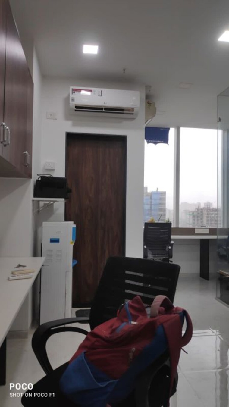 Team Area, bhandup west Commercial Office Space 550 Sq.Ft. In Bhandup West Mumbai 10223295