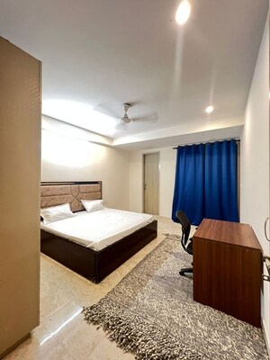 Team Area in 4 BHK Apartment at DLF The Belaire, Sector 54 – for Rent