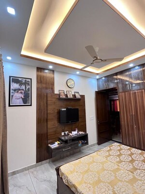 Bedroom in 6 BHK Builder Floor at Sector 117 – for Sale