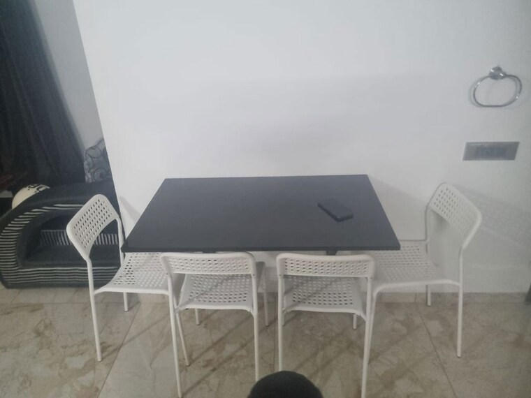 Bathroom, sargasan 2 Bedroom 145 Sq.Yd. Apartment In Sargasan Gandhinagar 10223362