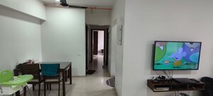 Room in 2 BHK Apartment at Kalpataru Bliss, Santacruz East – for Rent